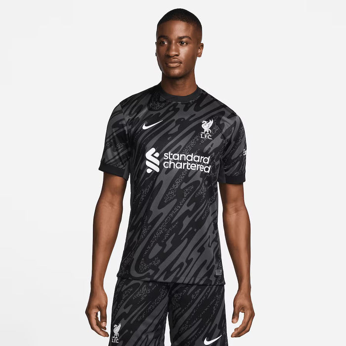 Liverpool Herren Heim-Torwarttrikot 2024–2025, Schwarz